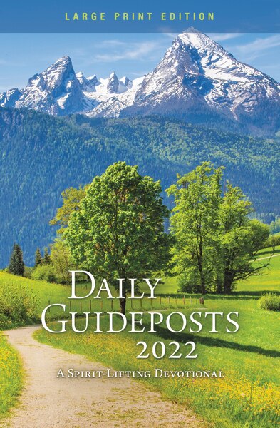Front cover_Daily Guideposts 2022 Large Print