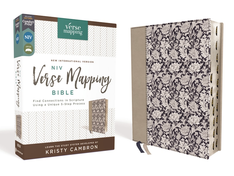 Front cover_Niv, Verse Mapping Bible, Leathersoft, Navy Floral, Thumb Indexed, Comfort Print