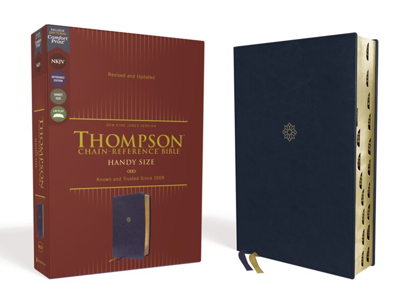 Front cover_NKJV, Thompson Chain-Reference Bible, Handy Size, Leathersoft, Navy, Red Letter, Thumb Indexed, Comfort Print