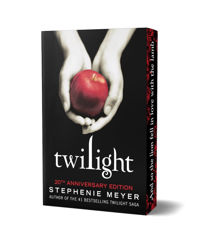 Front cover_Twilight (20th Anniversary Edition)