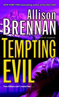 Front cover_Tempting Evil