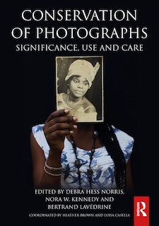 Couverture_Conservation of Photographs