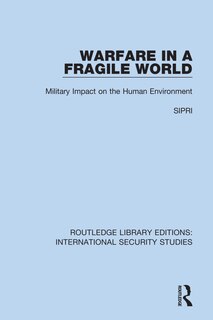 Couverture_Warfare in a Fragile World
