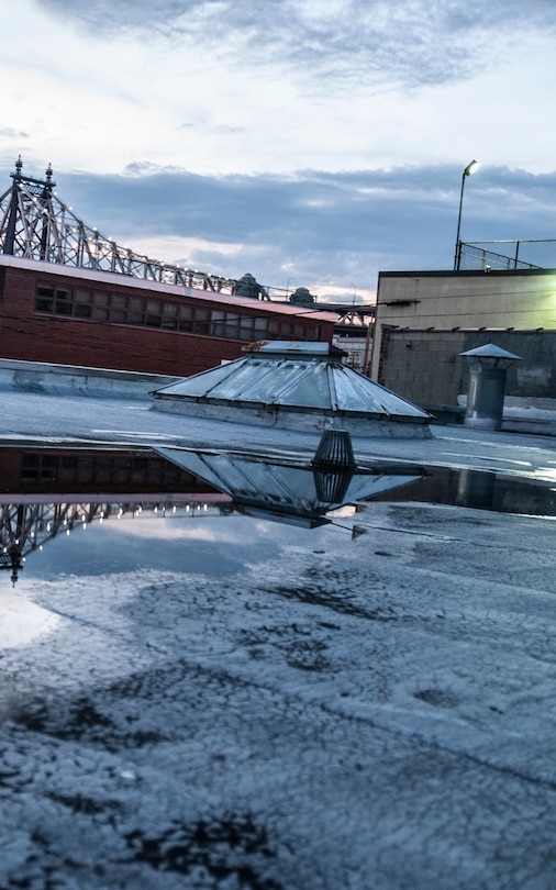 Couverture_New York City 59 street Bridge $ir Michael Huhn creative artist journal