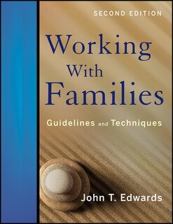 Couverture_Working With Families: Guidelines and Techniques