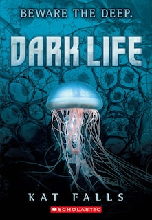 Front cover_Dark Life