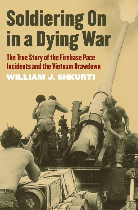 Couverture_Soldiering On in a Dying War