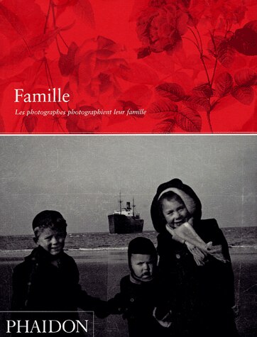 Front cover_Famille : les photographes photographient leur famille