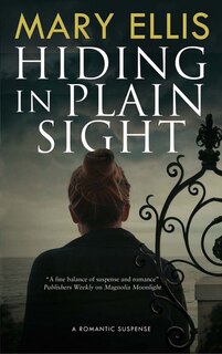 Couverture_Hiding in Plain Sight
