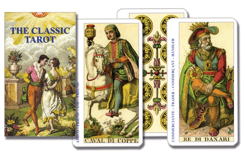 Front cover_Classic Tarot