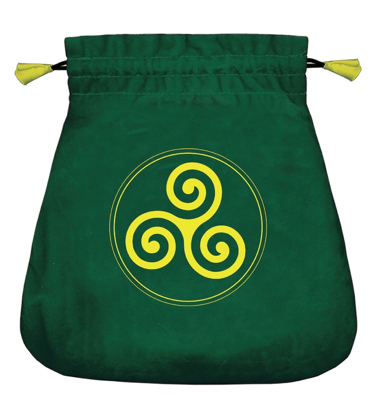 Couverture_Celtic Triskel Velvet Bag
