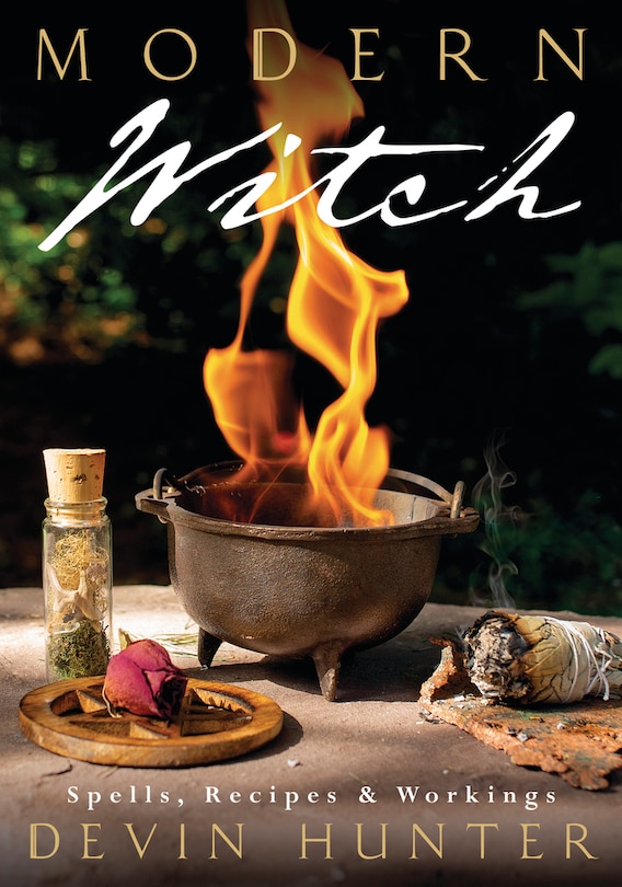 Front cover_Modern Witch