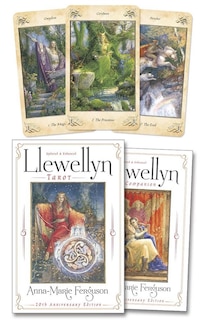 Front cover_Llewellyn Tarot