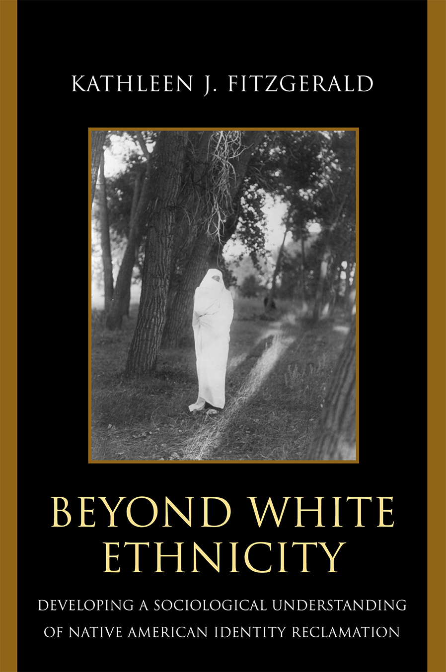 Couverture_Beyond White Ethnicity