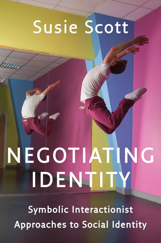 Couverture_Negotiating Identity