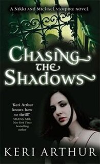 Couverture_Chasing the Shadows