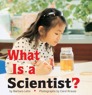 Couverture_What Is A Scientist?