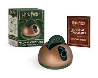 Front cover_Harry Potter: Magical Creatures Mini Projector Set