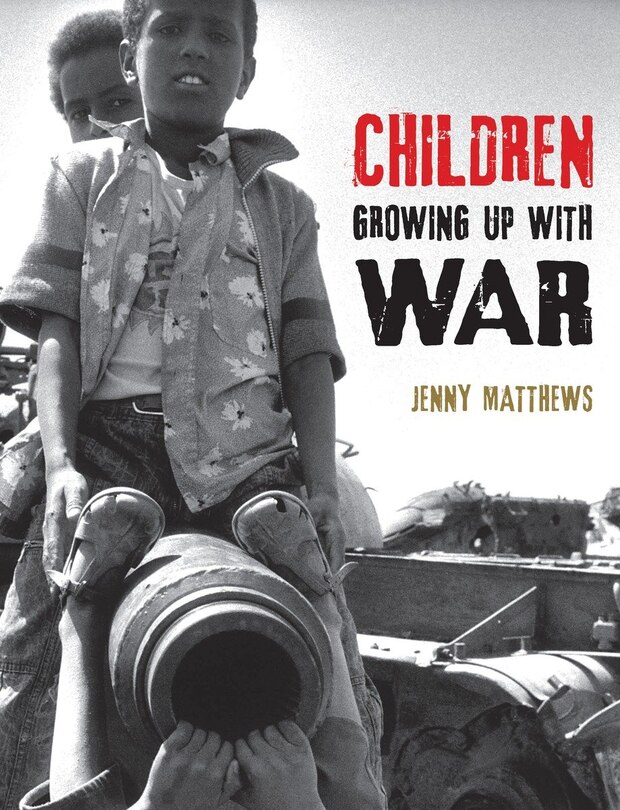 Couverture_Children Growing Up With War