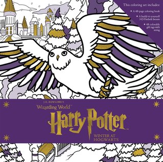 Front cover_Harry Potter: Winter At Hogwarts: A Magical Coloring Set