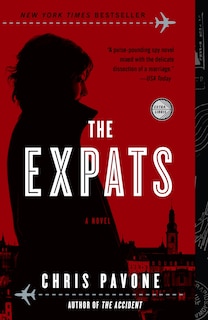 Front cover_The Expats