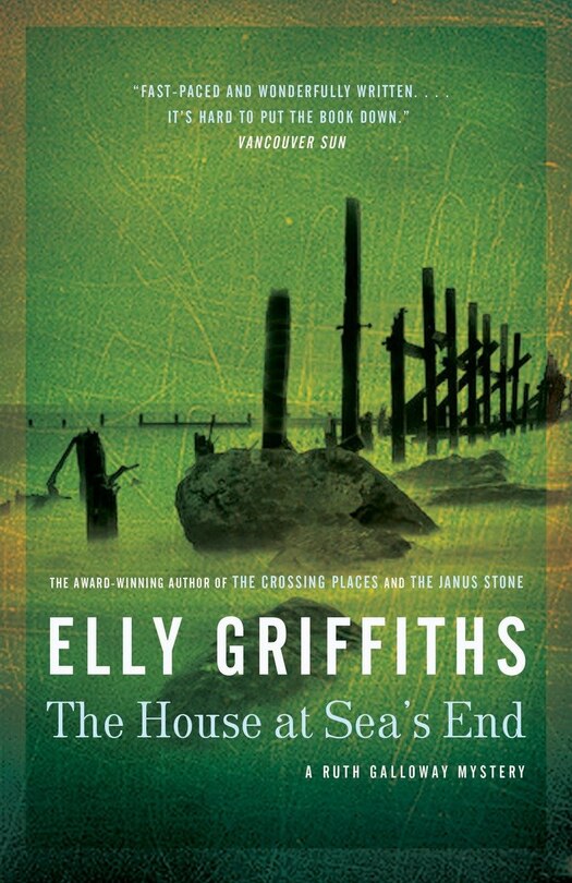 Front cover_The House At Sea's End