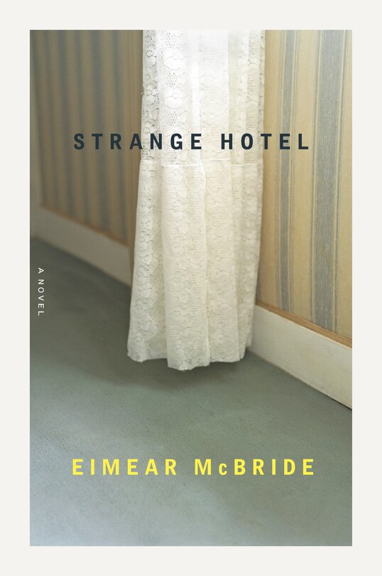 Couverture_Strange Hotel