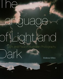 Couverture_The Language of Light and Dark