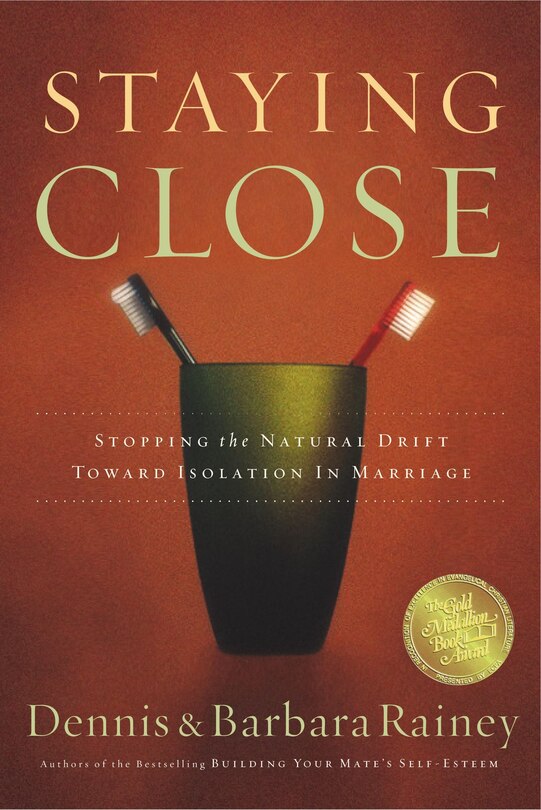 Couverture_Staying Close
