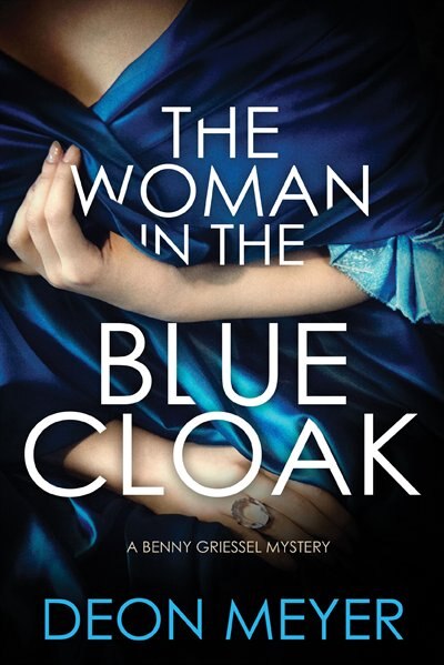Couverture_The Woman in the Blue Cloak