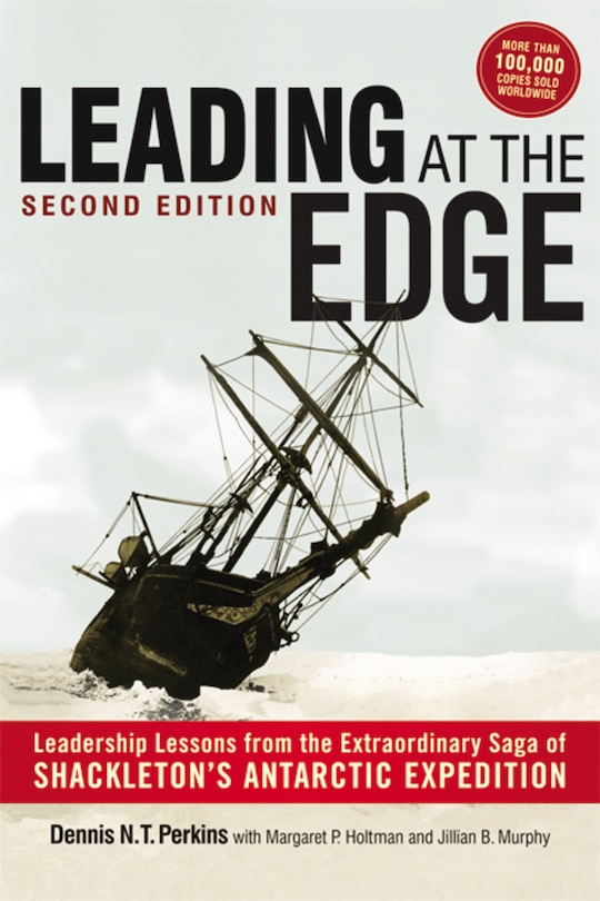 Couverture_Leading At The Edge