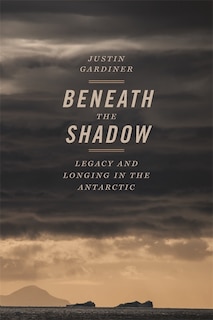 Couverture_Beneath the Shadow