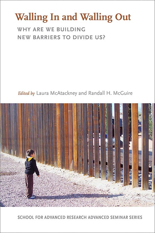 Couverture_Walling In And Walling Out