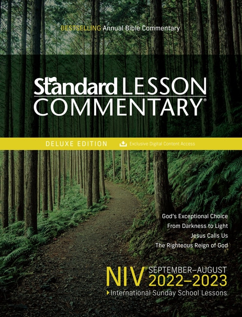 Front cover_NIV® Standard Lesson Commentary® Deluxe Edition 2022-2023