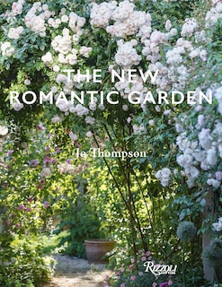 Front cover_The New Romantic Garden