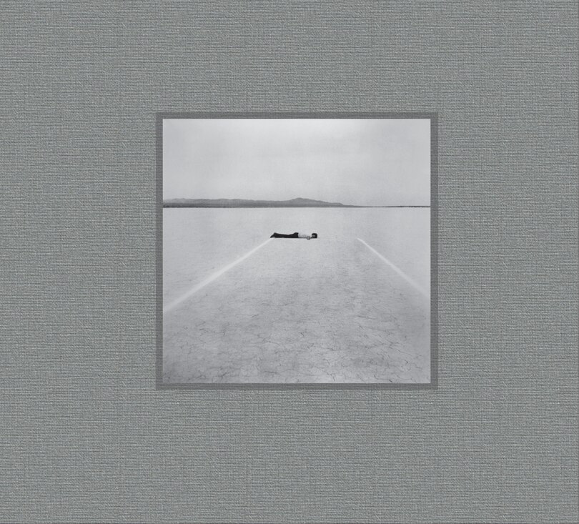 Front cover_Walter De Maria