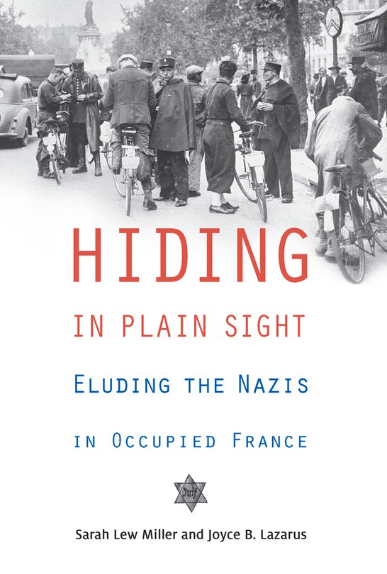 Couverture_Hiding In Plain Sight