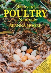 Front cover_Backyard Poultry - Naturally
