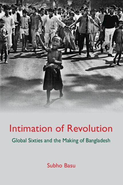 Couverture_Intimation of Revolution