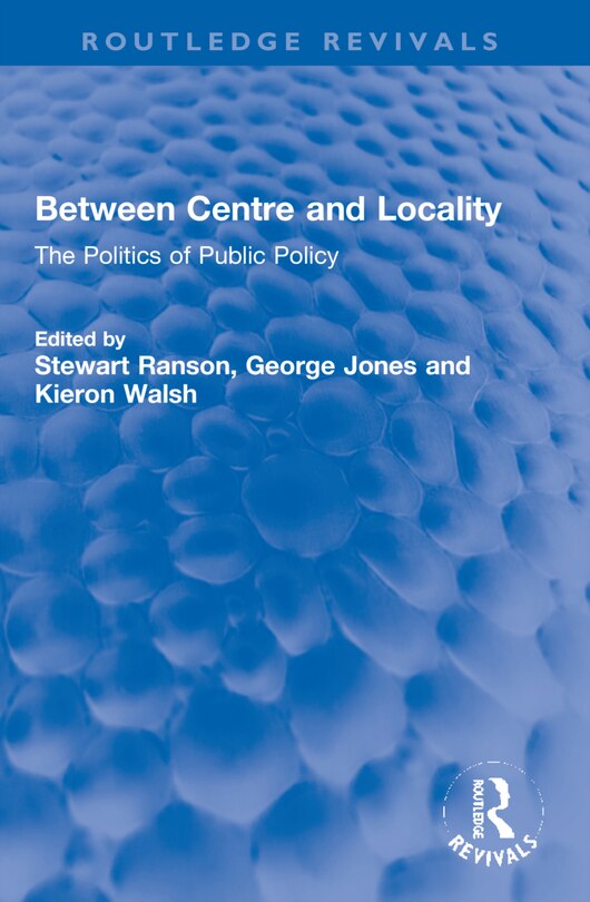 Couverture_Between Centre and Locality