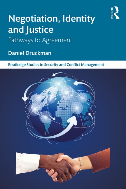 Couverture_Negotiation, Identity and Justice