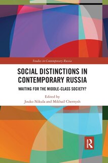 Couverture_Social Distinctions in Contemporary Russia