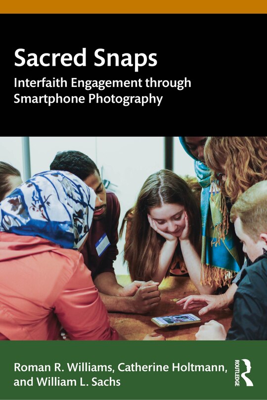 Front cover_Sacred Snaps