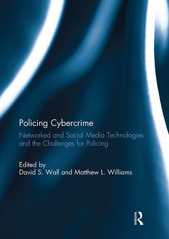 Couverture_Policing Cybercrime