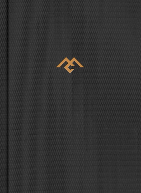 Couverture_Csb Men Of Character Bible, Grey Cloth Over Board