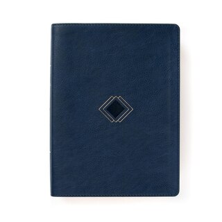 Front cover_CSB Day-by-Day Chronological Bible, Navy LeatherTouch