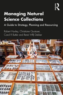 Couverture_Managing Natural Science Collections