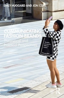 Couverture_Communicating Fashion Brands