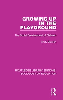 Couverture_Growing Up In The Playground