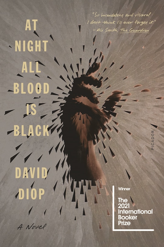 Couverture_At Night All Blood Is Black